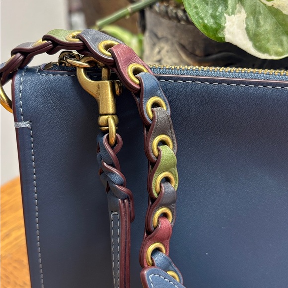 Coach 1941 Soho Crossbody in Glovetanned Leather Midnight Navy with Link Strap - Picture 2 of 12